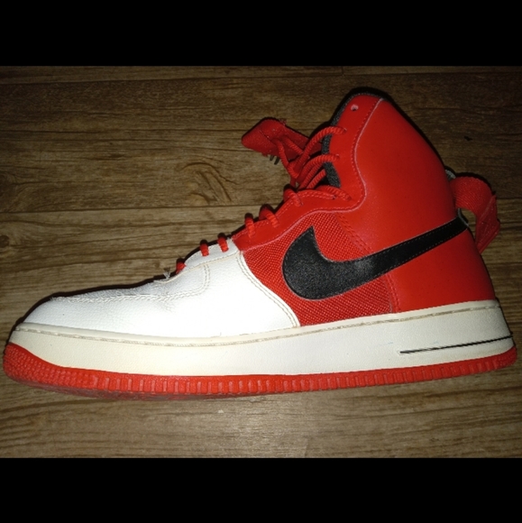 Air Force 1 High LV8 'Atlanta' - Picture 6 of 9